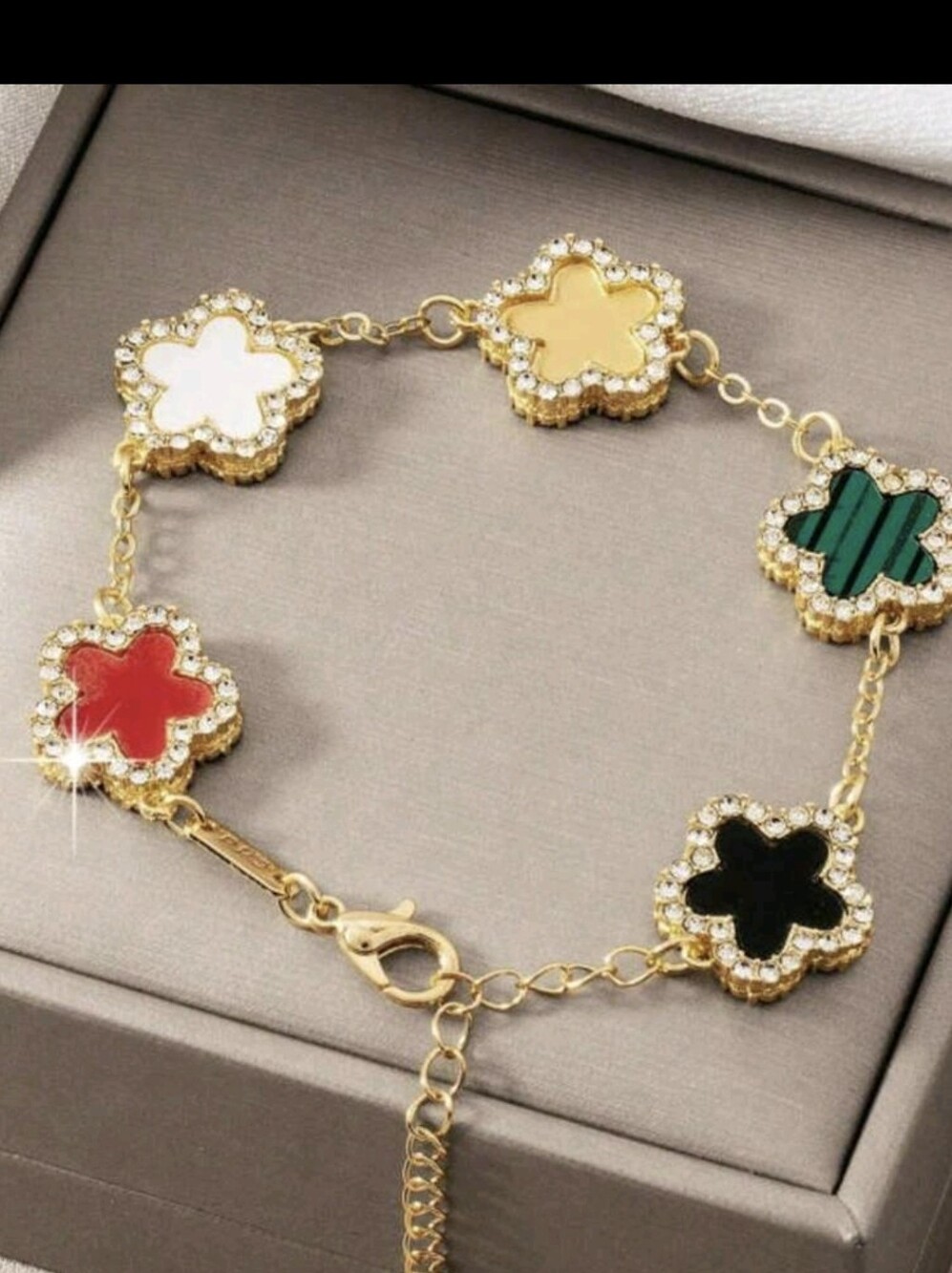 Chic Colorful Five Leaf Diamond Clover Gold bracelet - Picture 3 of 7